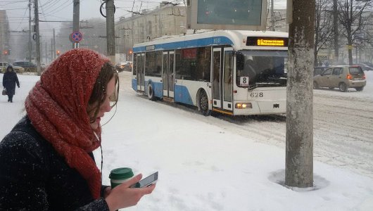 Виртуальная оплата проезда уже в Кирове. Куда нажимать, чтобы платить в автобусах с телефона?