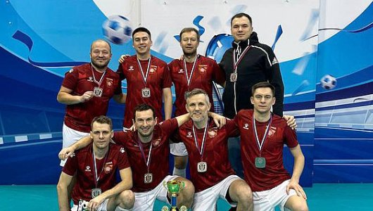 Кировские врачи стали вице-чемпионами России по мини-футболу