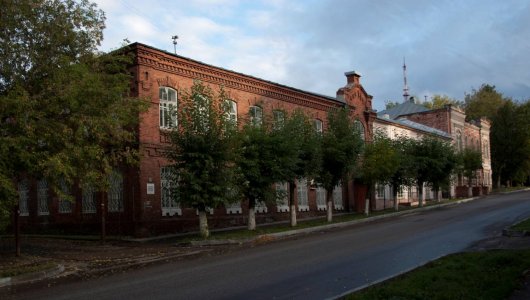 48 миллионов рублей вложат в ремонт исторического здания в Кирове. Что сделают с домом купца Алцыбеева?