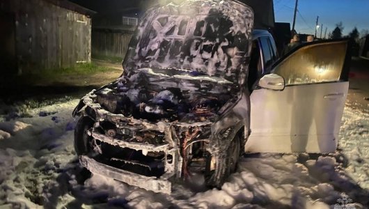 Ночью на автостоянке в Котельниче сгорел автомобиль
