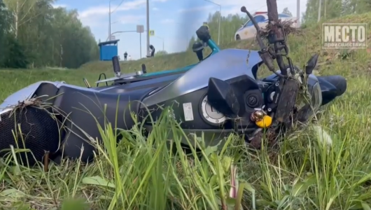 Мотоциклист сбил женщину и погиб