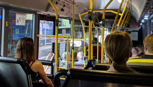В День молодёжи перекроют Октябрьский проспект, автобусы изменят маршруты