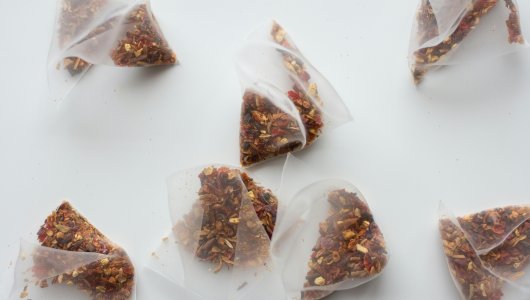 В России предложили запретить чай в пакетиках-пирамидках