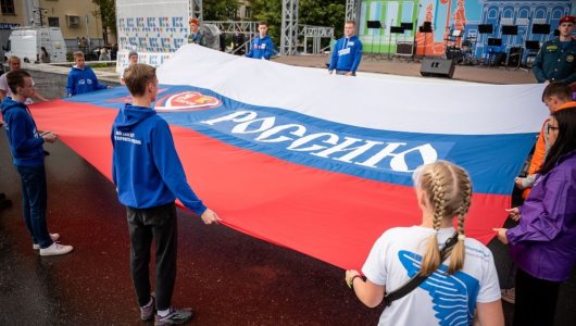 На Театральной площади сегодня соберутся 4 тысячи человек