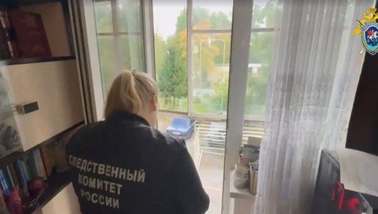 В российском городе обвалился балкон вместе с хозяйкой квартиры