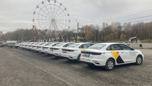 И до нас добрались: в кировском такси вводят тариф «Комфорт плюс»