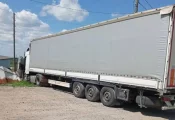 В Кировской области грузовик въехал в забор, водитель погиб