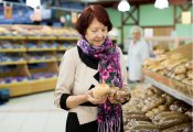 Депутат: в каждом магазине нужно сделать полки с бесплатными продуктами